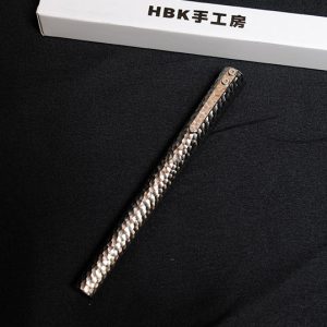 最高級 手作り 鎚目仕上げ 316ステンレス製 万年筆 70g重厚感 F